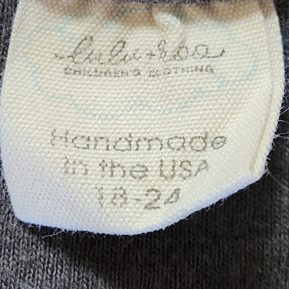 Lulu and Roo Two button Short Sleeve T-Shirt Size 18-24 months Color Grey - Picture 3 of 6